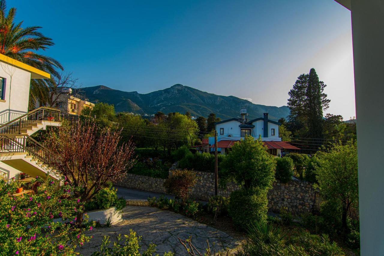 Metin Houses Kyrenia  Exterior photo